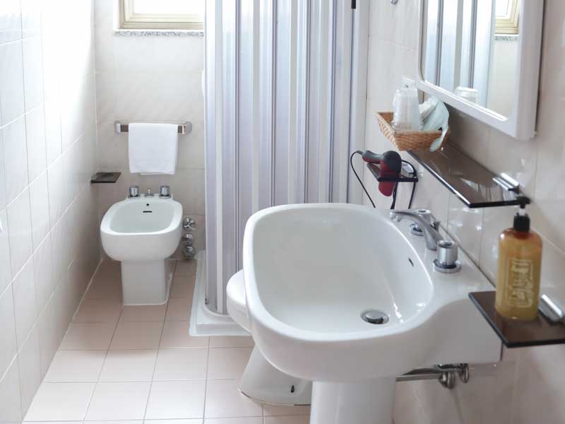 Ensuite bathroom