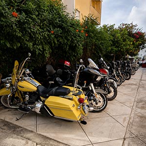 Servizi: Parcheggio interno per le moto
