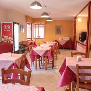 Structure: Breakfast room